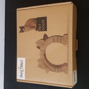Cat Door Small Pet Door White NIB Paw Ballet